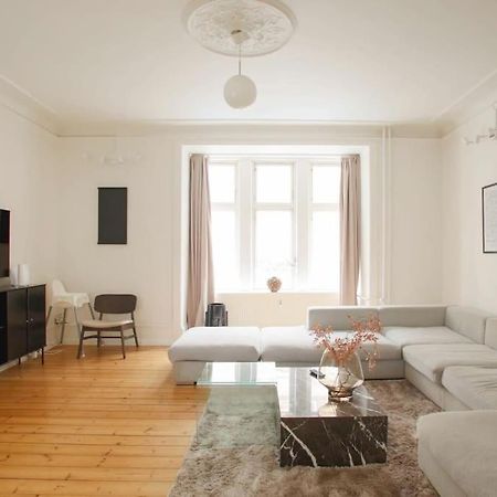 Large & Bright 3Br Apartment W Whirlpool Near Metro København Eksteriør bilde