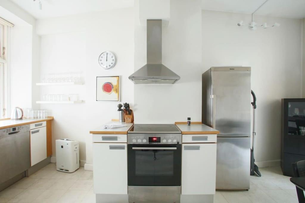 Large & Bright 3Br Apartment W Whirlpool Near Metro København Eksteriør bilde